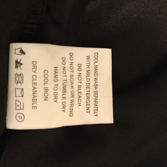 NWT Liza Luxe (ModCloth) Ruffle Floral Dress - Picture 8 of 8